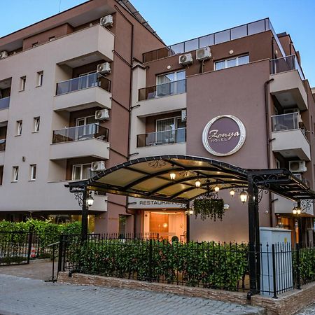 Hotel Zonya ساني بيتش المظهر الخارجي الصورة
