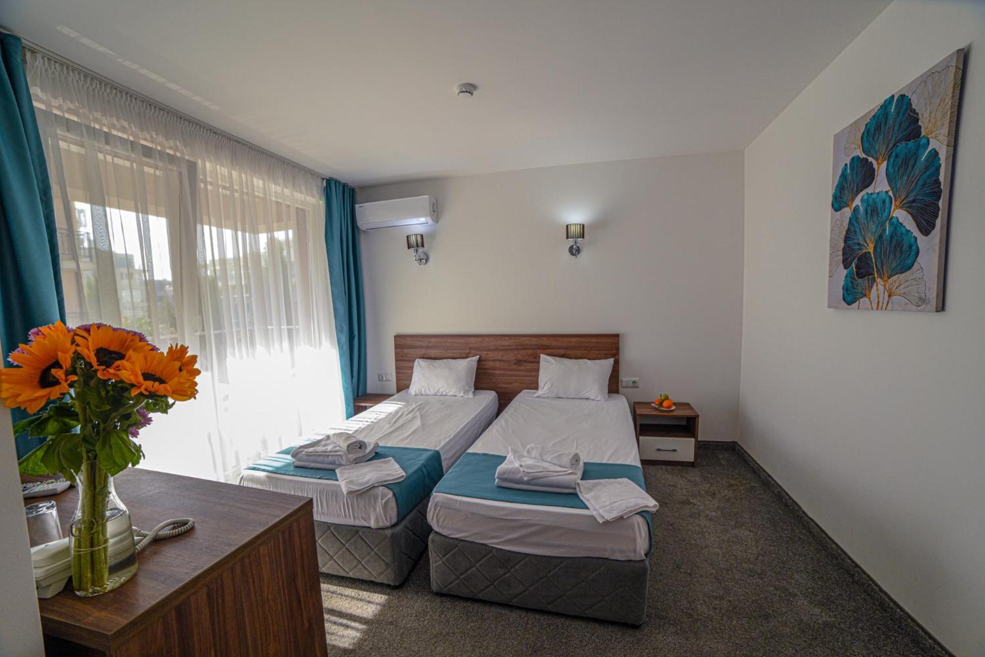 Hotel Zonya ساني بيتش المظهر الخارجي الصورة